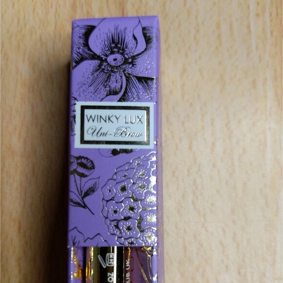 Winky Lux Uni-Brow Eyebrow Pencil NEW - Picture 3 of 6